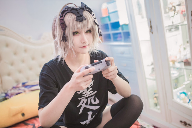 hth官方网页入口-《狐妖小红娘》动画千颜篇迎来完结 有情人终成眷属